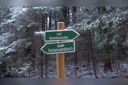 Vessertal wandern: Wanderweg mit Stutenhaus, Sprungschanze & oberem Vessertal