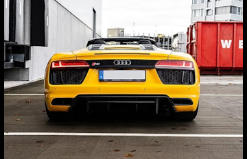 Audi R8 V10 Spyder mieten