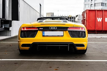 Audi R8 V10 Spyder mieten - 8 Stunden