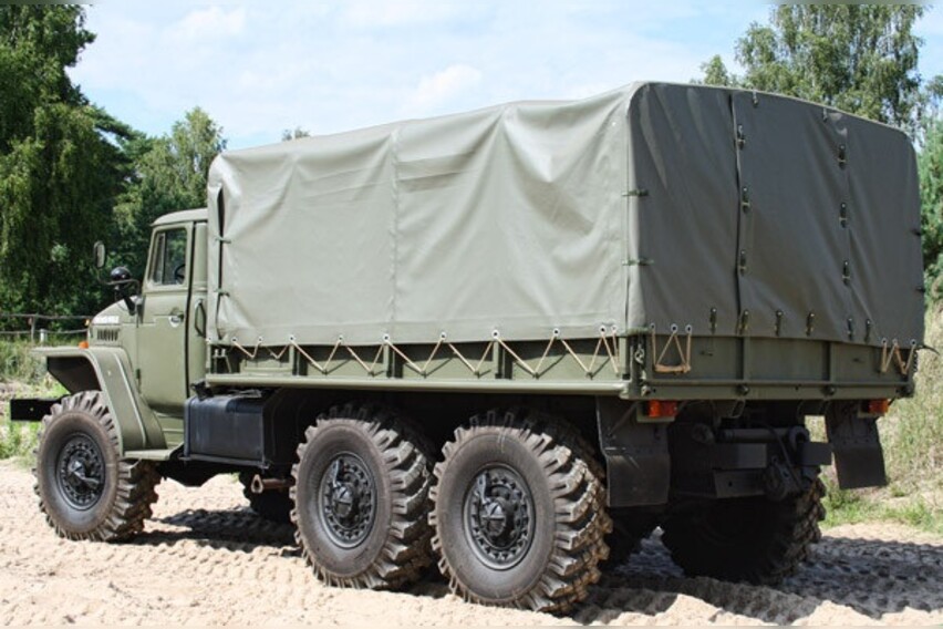 LKW | Militär-Truck selber fahren: URAL (3 Runden)
