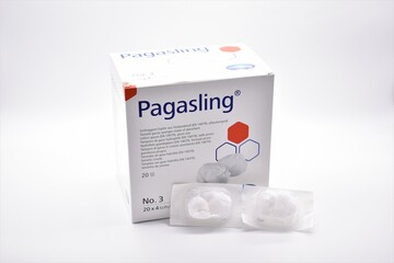 Pagasling® Tupfer Wundtupfer pflaumengroß steril Gr. 3 Karton á 20x4 Stück