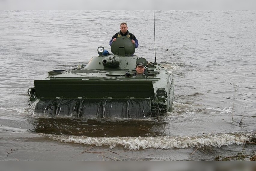 Panzer fahren BMP: Partnergutschein