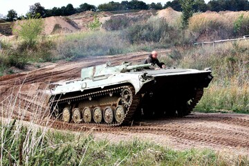 Panzer fahren BMP: Partnergutschein