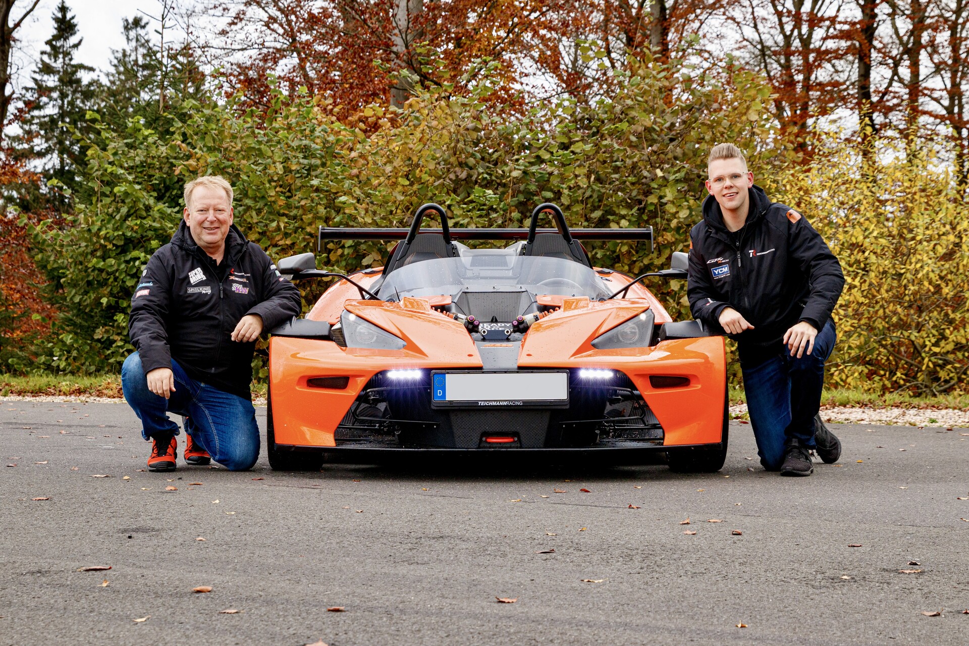 KTM X-BOW fahren: Rund um den Ring