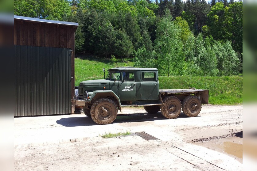 Mitfahren im LKW | Militär-Truck ZIL 6x6