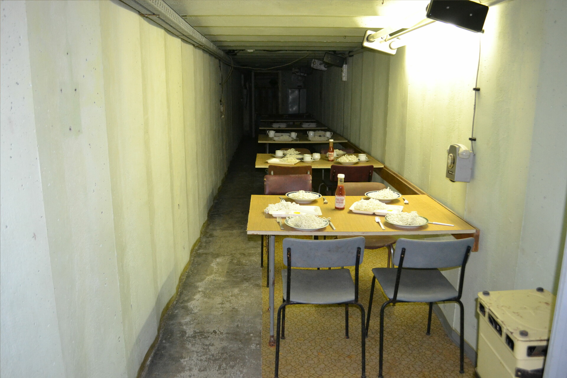 Übernachten im Stasi Bunker