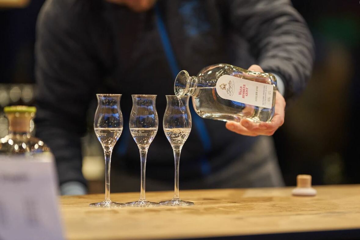Verkostung verschiedener Destillate (Brände, Liköre, Gin)