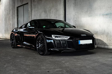 Audi R8 V10 Plus mieten