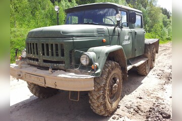 LKW | Militär-Truck ZIL 6x6 fahren