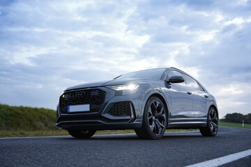 Audi RS Q8 mieten