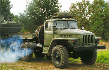 LKW | Militär-Truck selber fahren: Ural-4320 (3 Runden)