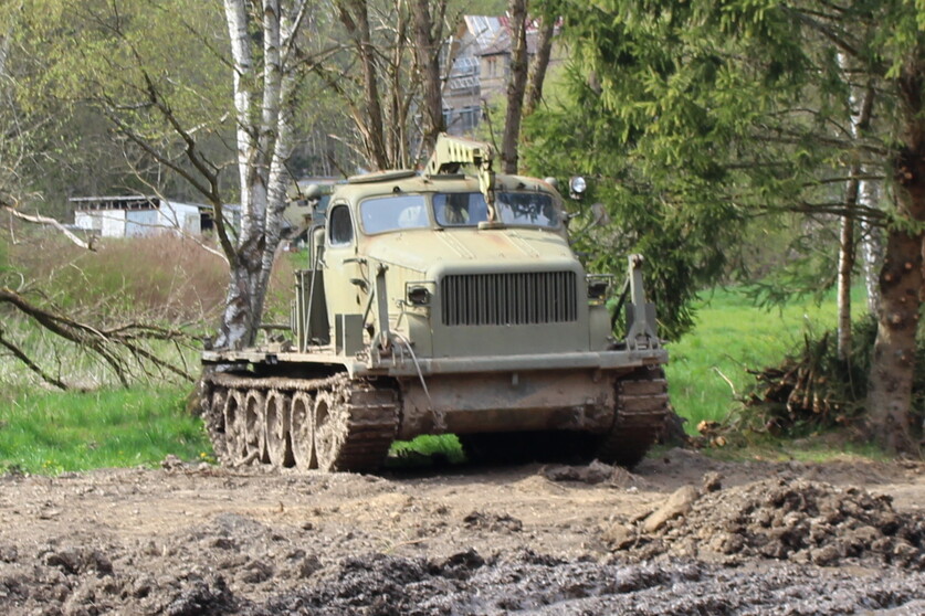 Planierraupe BAT-M selber fahren