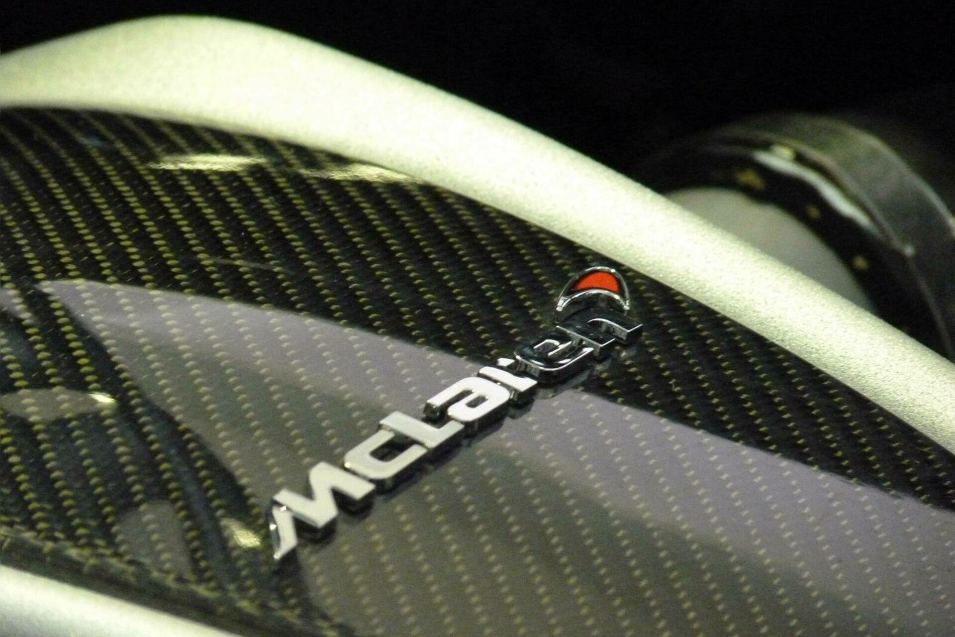 McLaren MP4-12C fahren