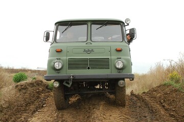 LKW | Militär-Truck ROBUR LO 3000 fahren