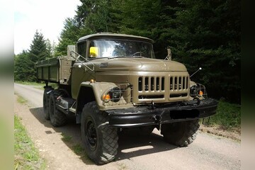 LKW (Militärtruck ZIL) selber Offroad fahren