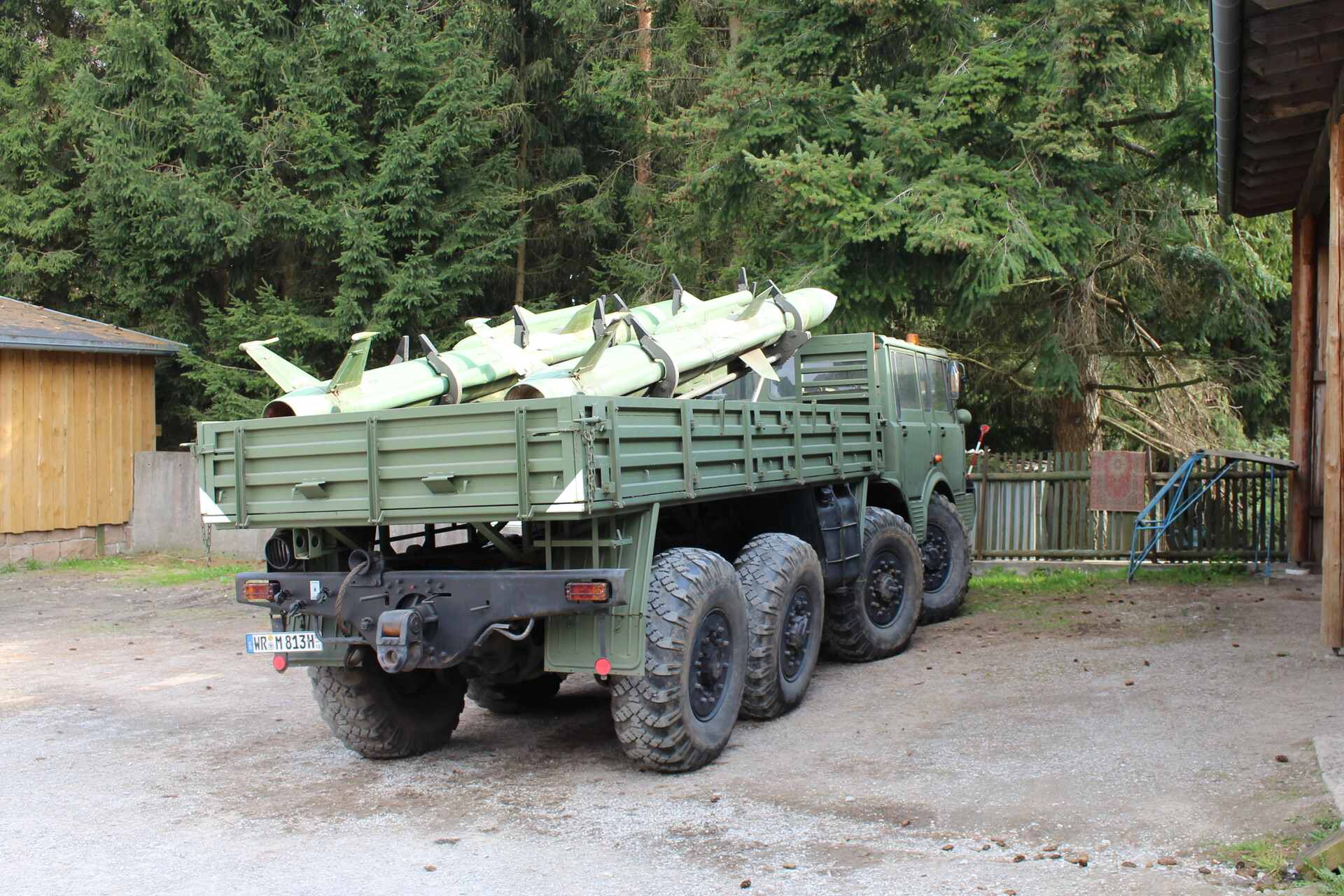 Grenztour XXL Tatra 813 + UAZ-469