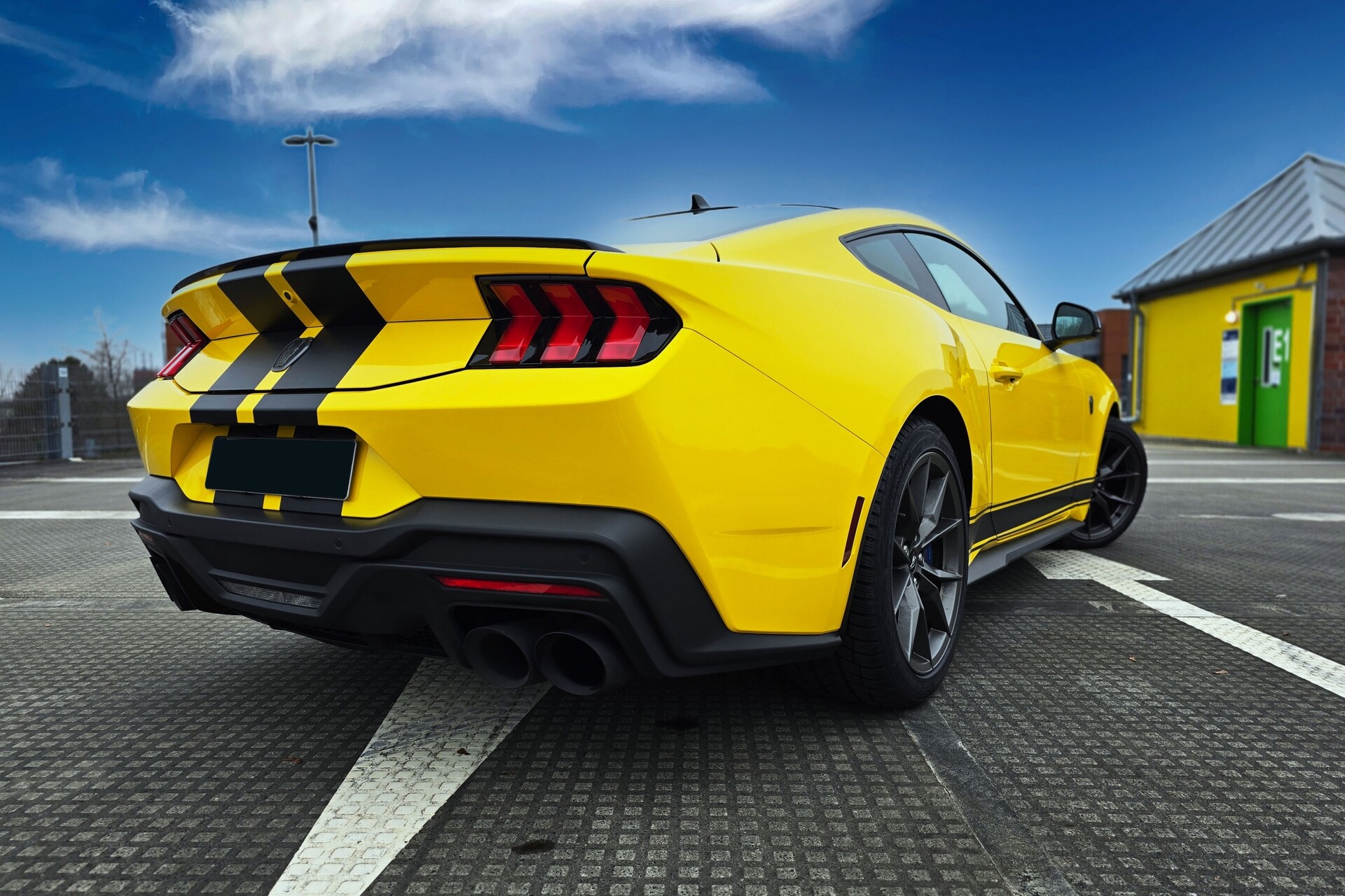 Ford Mustang GT Dark Horse mieten