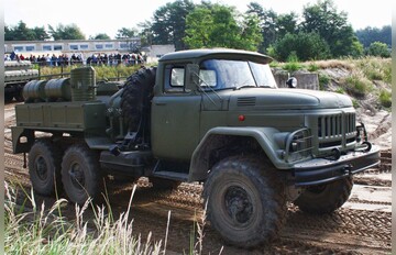 LKW | Militär-Truck selber fahren: ZIL-131 6x6 (3 Runden)