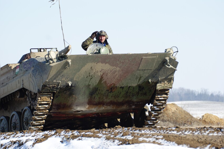 Speedfahrt im Schützenpanzer BMP