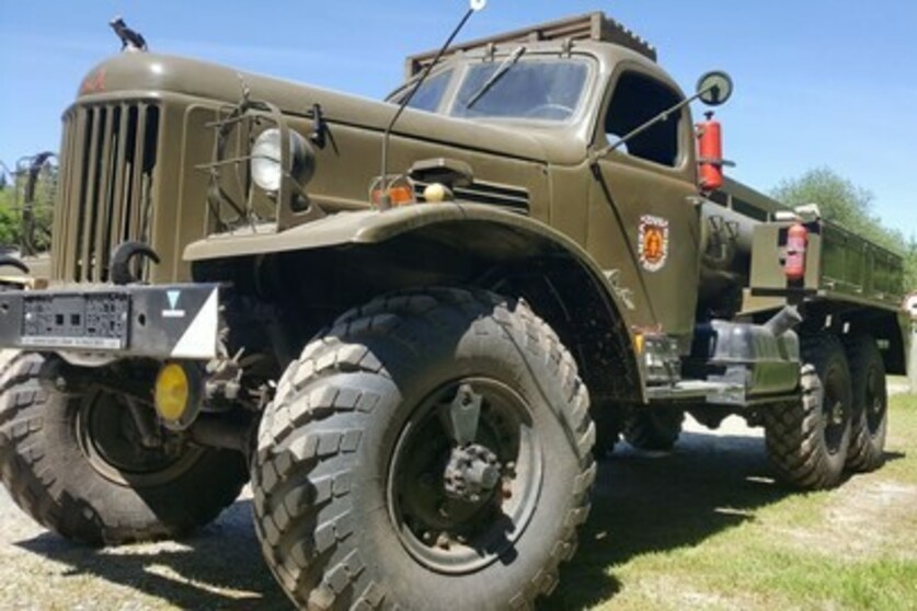 "3-Länder-Tour" Mitfahren im ZIL-157