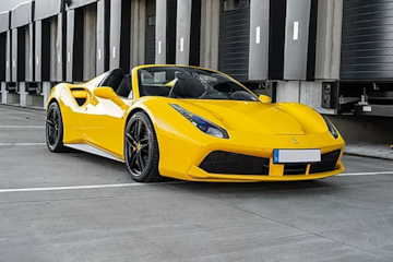 Ferrari 488 Spider mieten - 8 Stunden