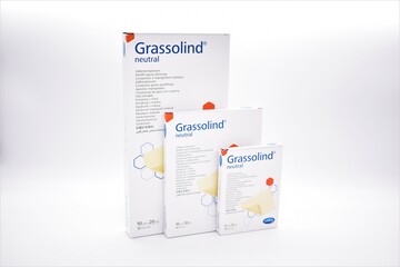 Grassolind neutral Salbenkompresse (Hartmann)