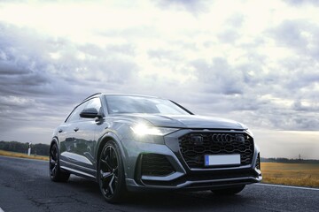 Audi RS Q8 mieten