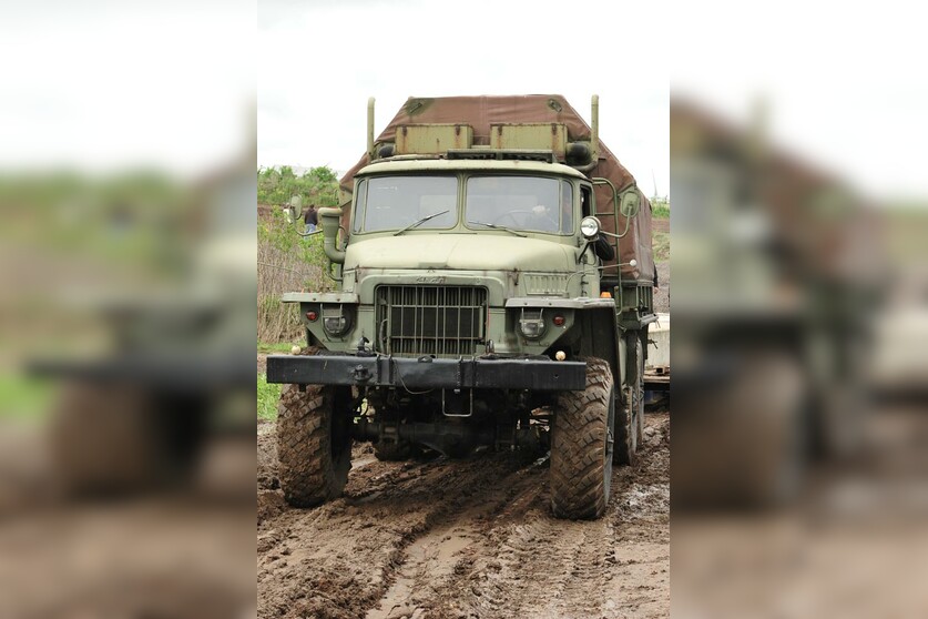 LKW | Militär-Truck URAL 4320 fahren