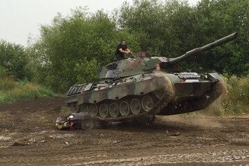 Panzer fahren Leopard 1 inkl. Car-Crashing