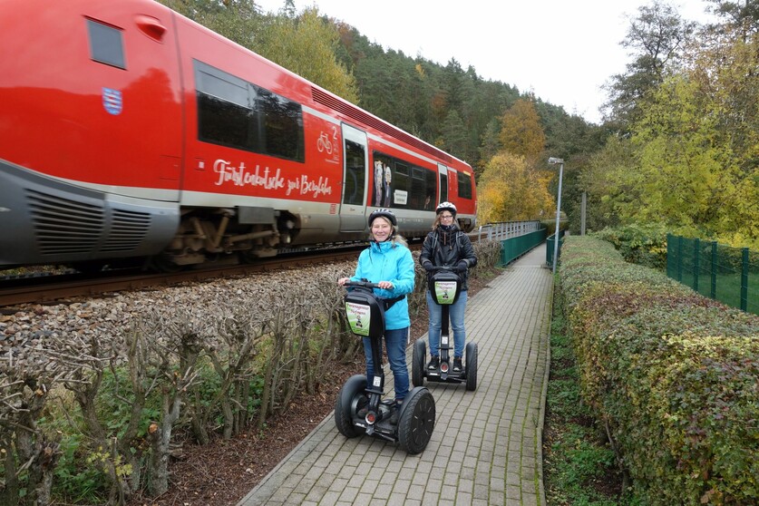 Segway Bergbahn-Weihnachtsbahnhof-Tour im Schwarzatal