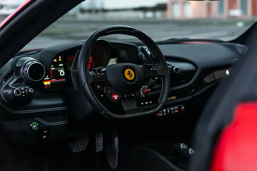 Ferrari F8 Tributo mieten