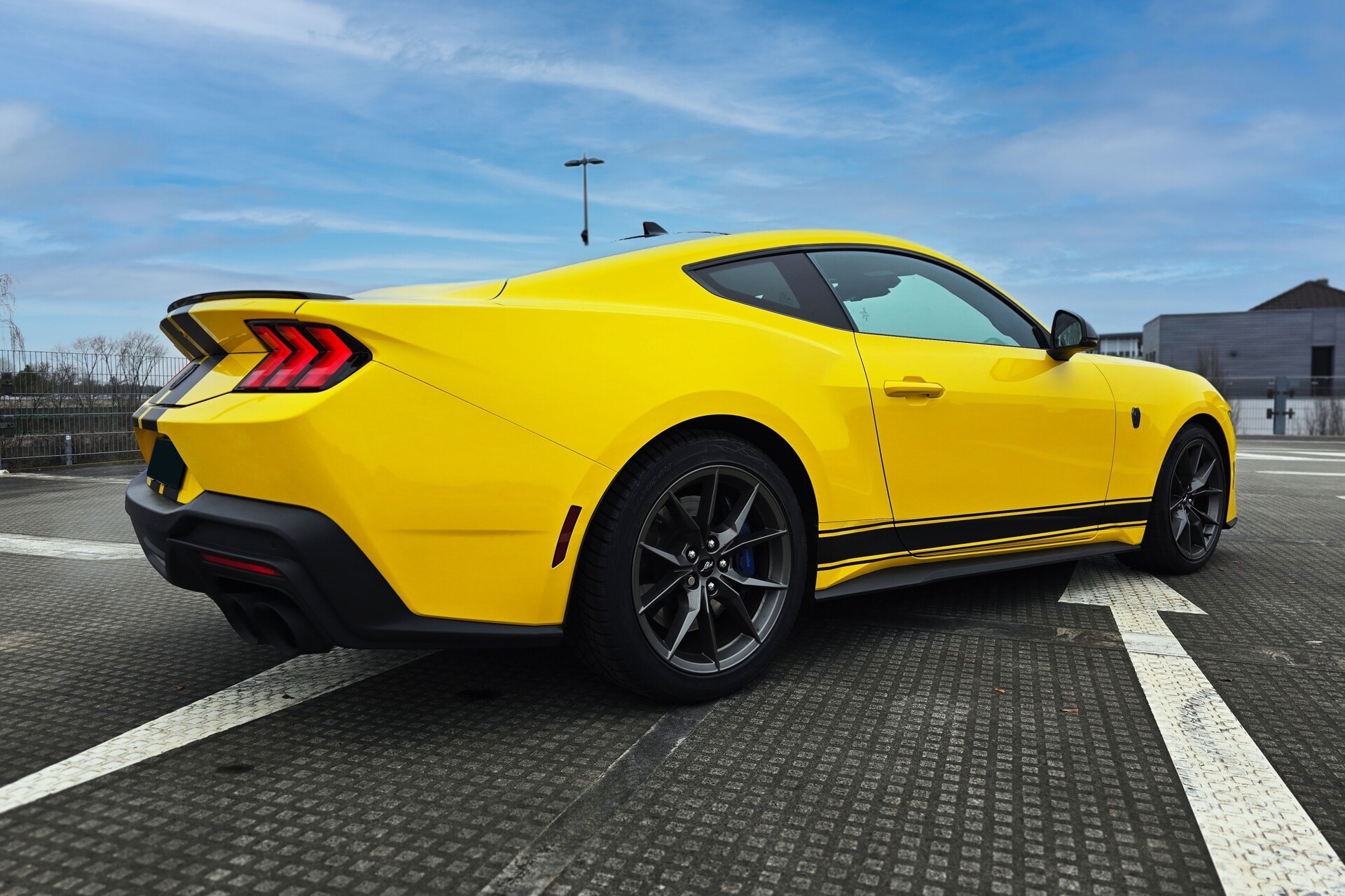 Ford Mustang GT Dark Horse mieten