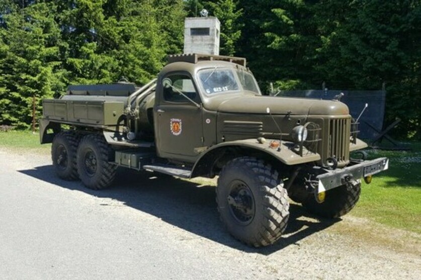 Grenztour XXL ZIL-157 + UAZ-469