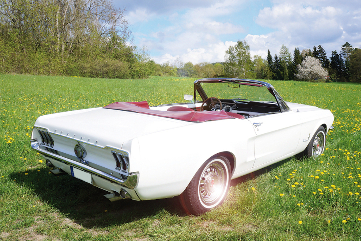 Ford Mustang Oldtimer mieten