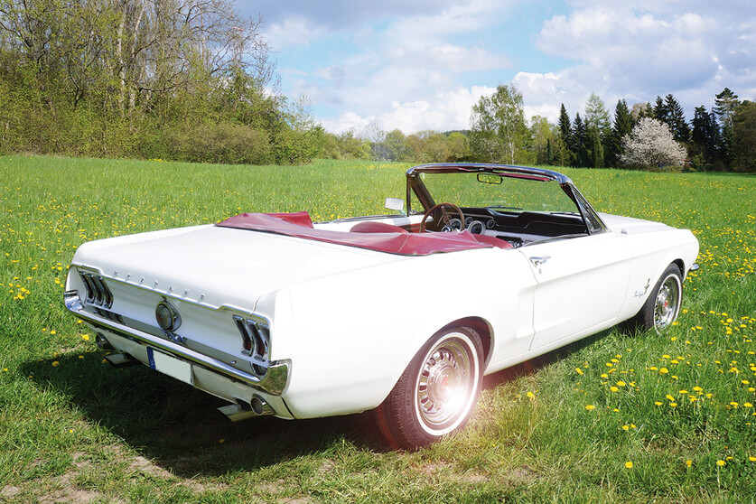 Ford Mustang Oldtimer fahren