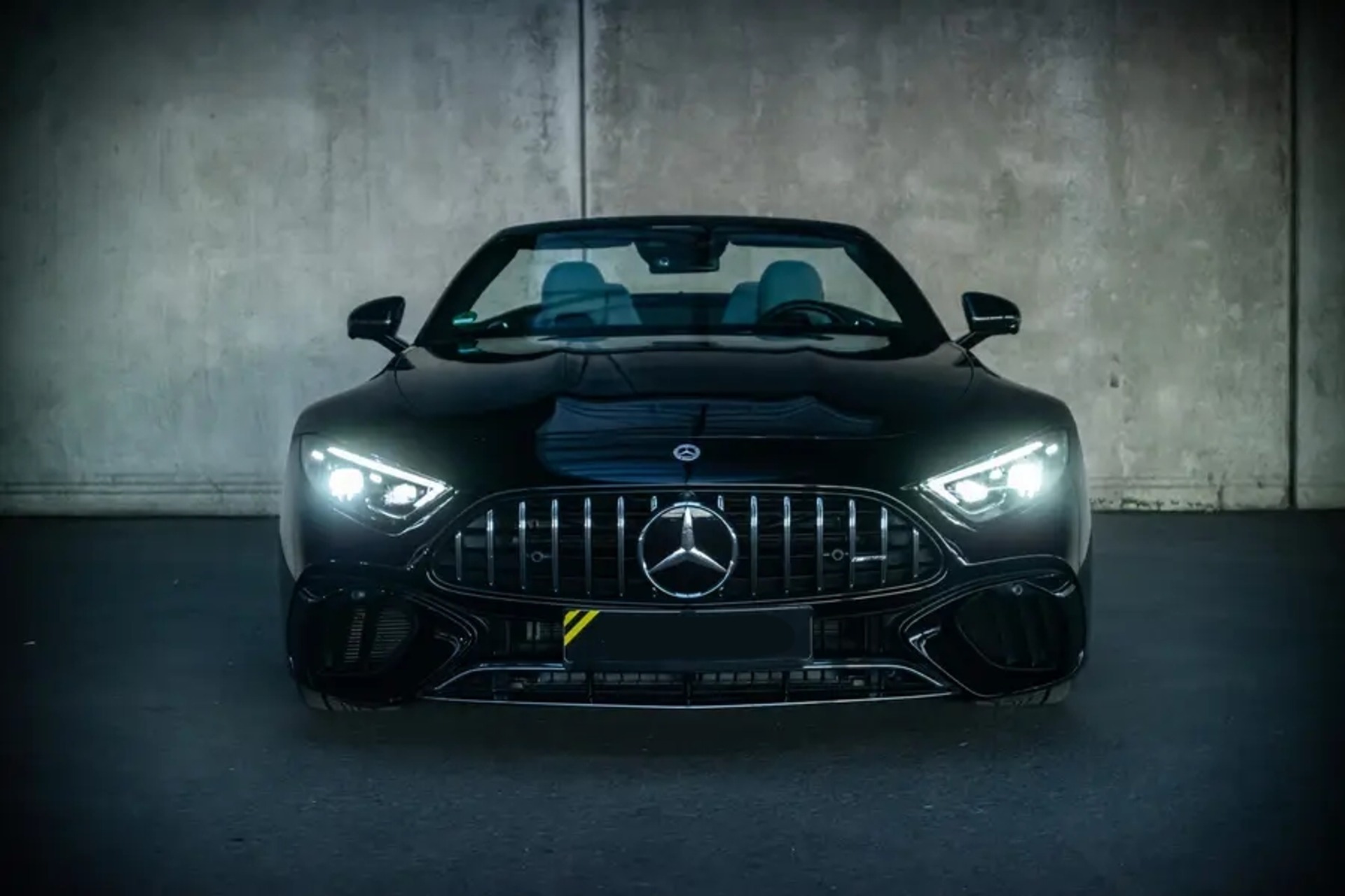 Mercedes AMG SL63 Roadster mieten
