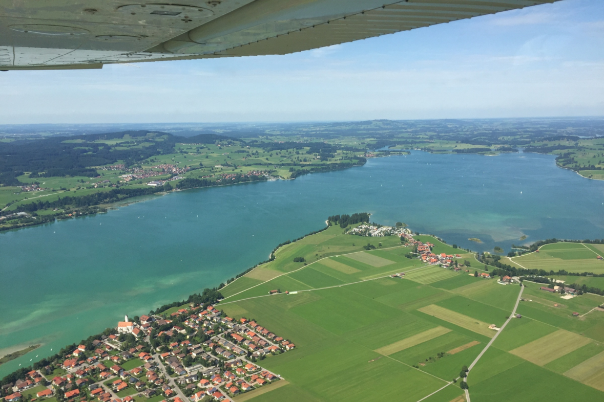 Alpenrundflug: Ausflug ins bayerisch-österreichische Alpenland