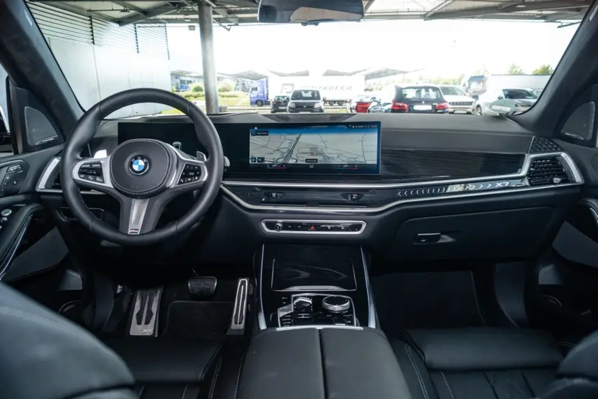 BMW X7 xDrive40d mieten
