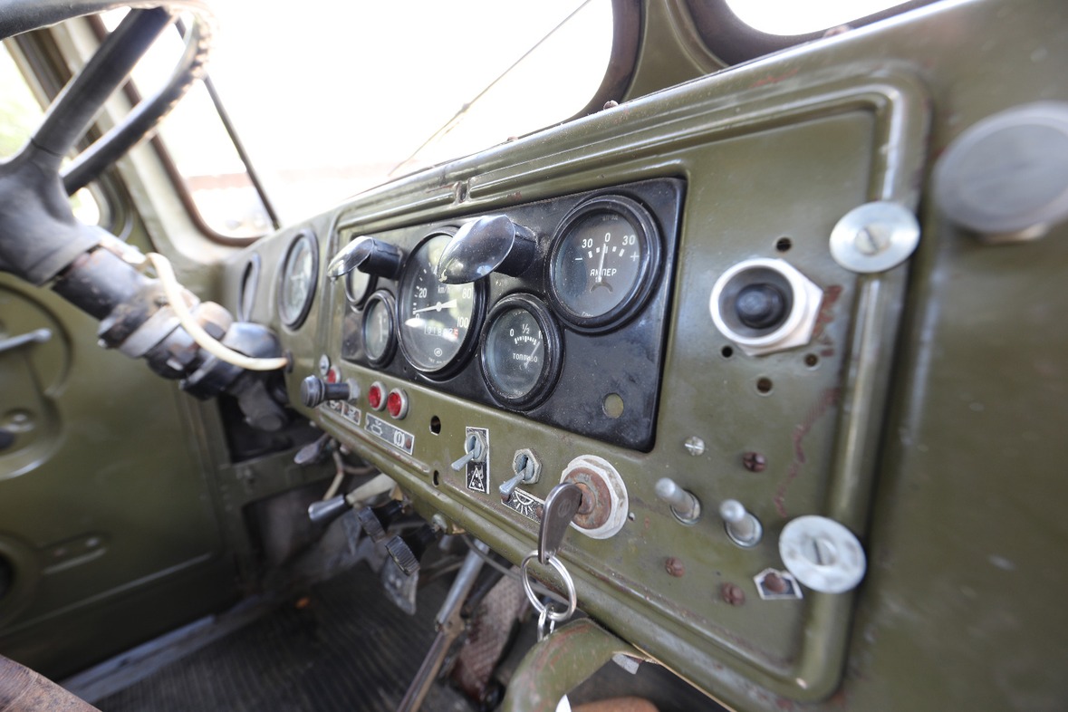 LKW | Militär-Truck Ural-375 fahren