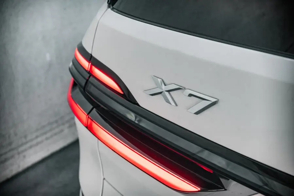 BMW X7 xDrive40d mieten