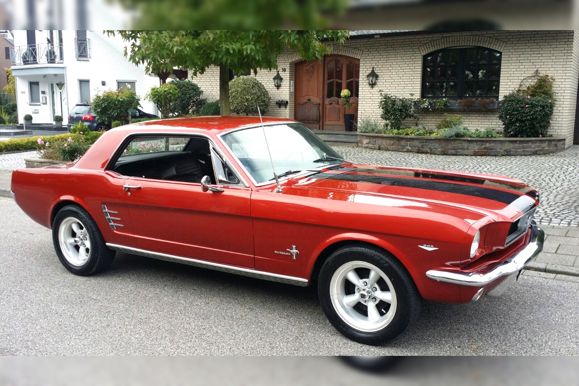 Ford Mustang Oldtimer mieten