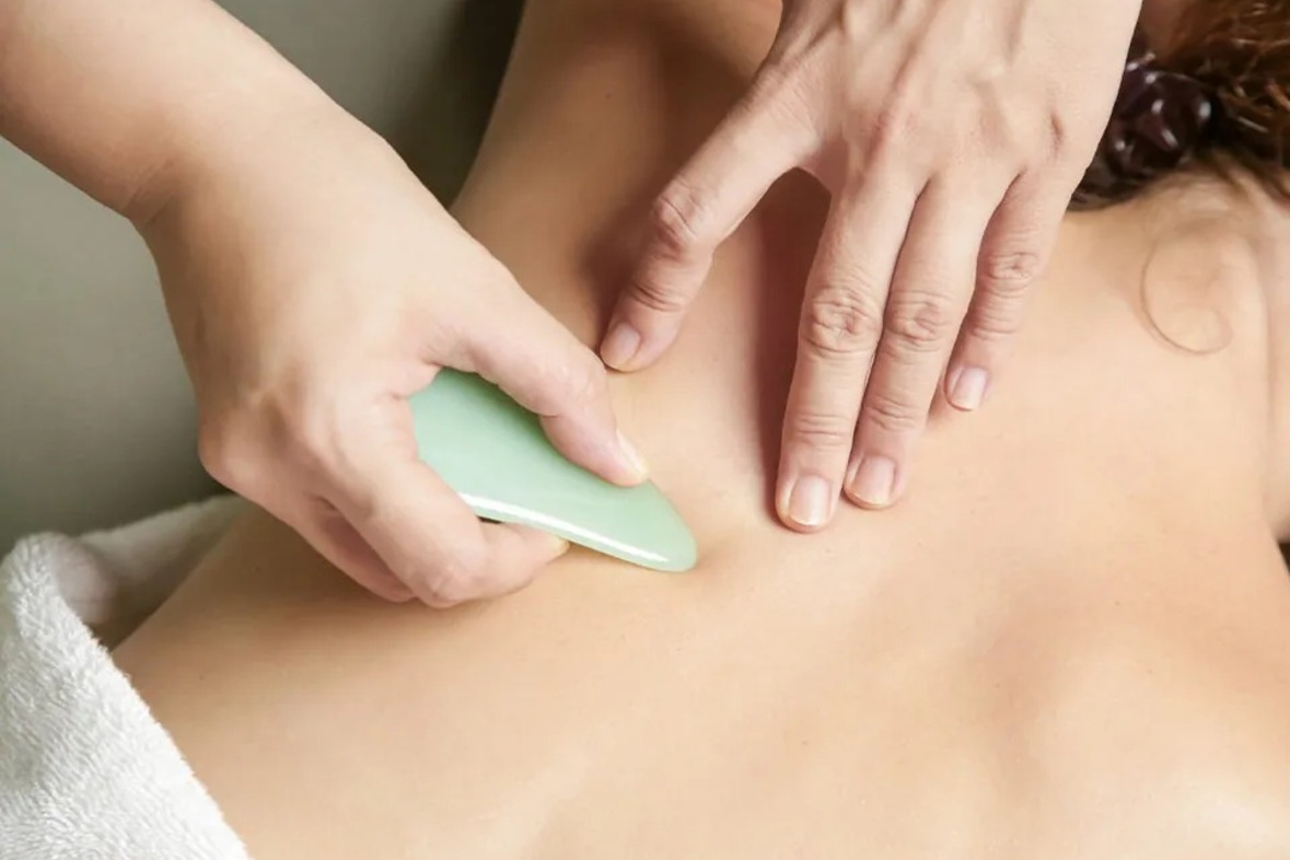 Ganzkörpermassage Gua Sha
