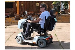 Elektro Scooter für Senioren: Tipps zum Zuschuss der Krankenkasse & zur Straßenzulassung