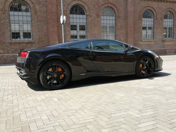 Lamborghini Gallardo in Bamberg, Sportwagen, Rennwagen, Foto basenio.de