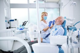 Zahnersatz in Ungarn machen lassen: Welche Kosten übernimmt die Krankenkasse für die Zahnbehandlung?
