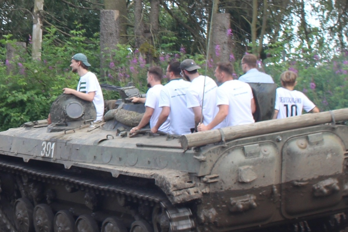 Mitfahren im Panzer: Gruppenticket