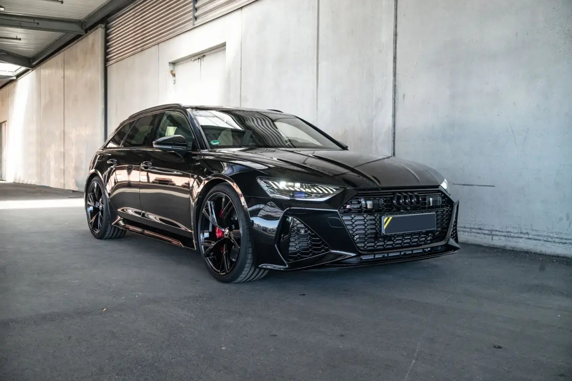 Audi RS 6 Avant mieten