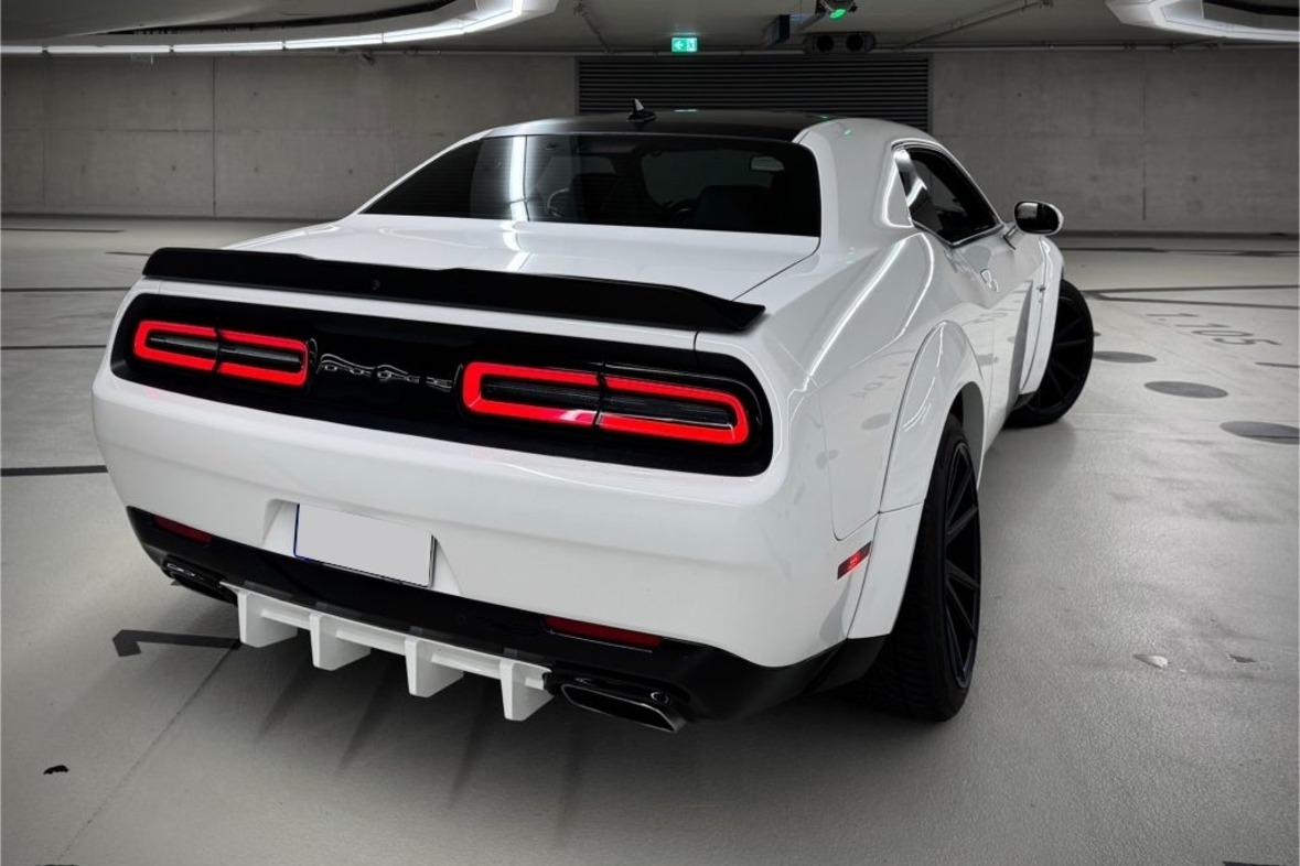 Dodge Challenger R/T V8 mieten