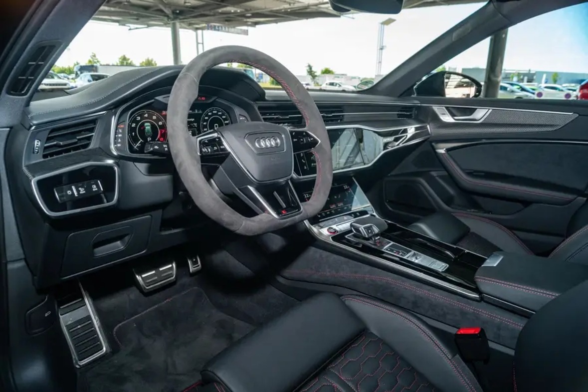 Audi RS 6 Avant mieten