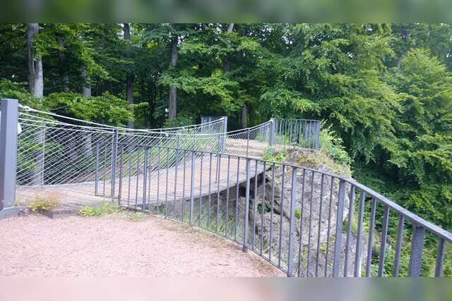 Schloss Park Altenstein Thüringen Teufelsbrücke